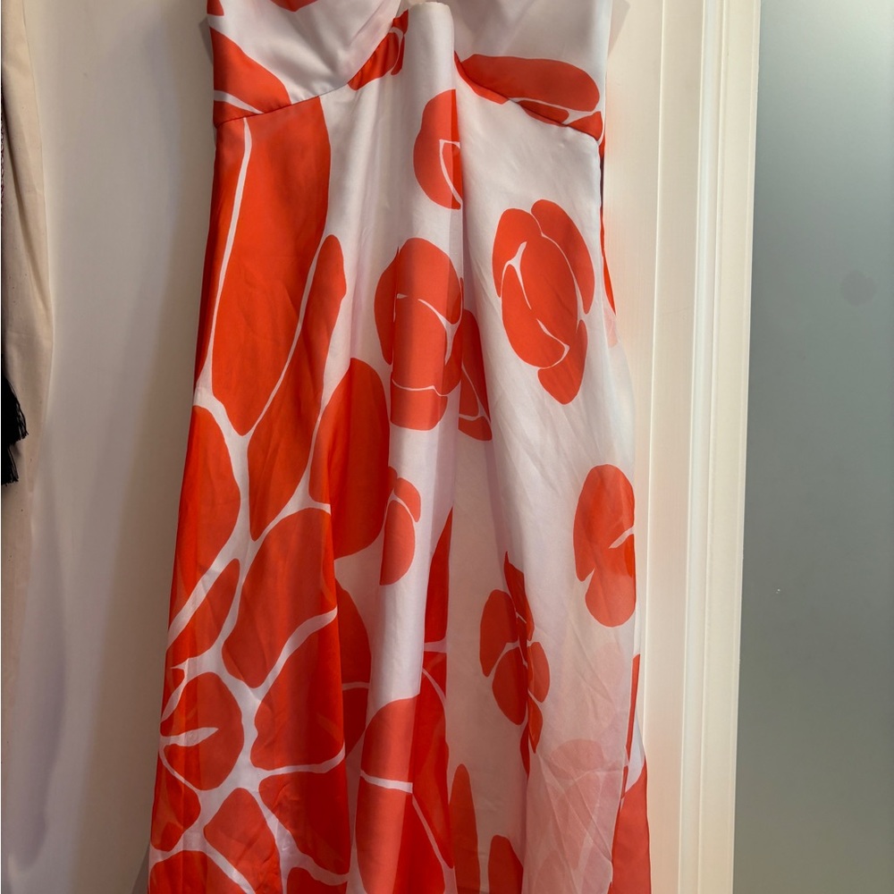 Milly: Floral Strapless Dress in Coral and White